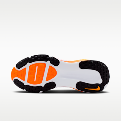 Nike Vomero 18 Erkek Yol Koşu Ayakkabısı görsel 2