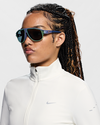 Женские  Nike Flyfree Infinity Mirrored Sunglasses