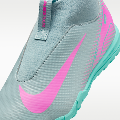 Tacos de fútbol para pasto sintético (turf) de corte high para niños de preescolar y grandes Nike Jr. Mercurial Superfly 10 Academy