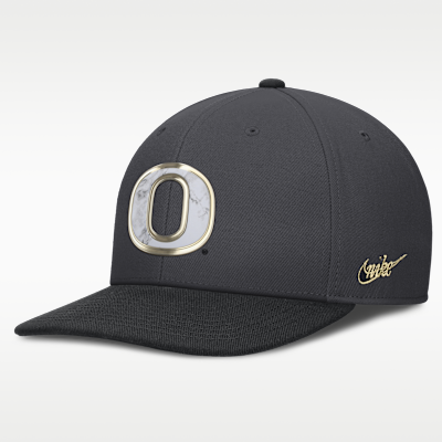 Oregon Alt Pro Men's Nike Dri-FIT College Adjustable Hat