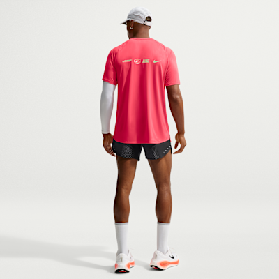 Nike Stride Dri-FIT ADV Kısa Kollu Erkek Koşu Üstü görsel 5