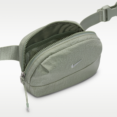 กระเป๋าพาดลำตัว Nike Aura (2 ล.)