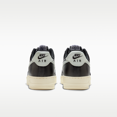 Nike Air Force 1 '07 Shoes