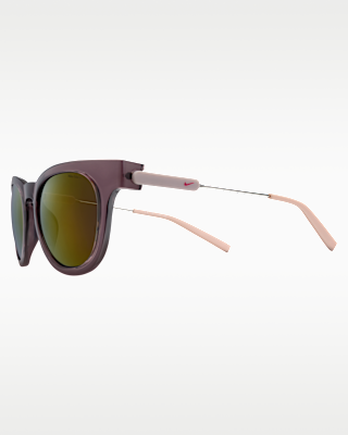 Женские  Nike Essence Trend Mirrored Sunglasses