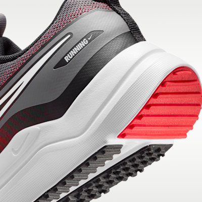 Nike Cosmic Runner Big Kids' Road Running Shoes