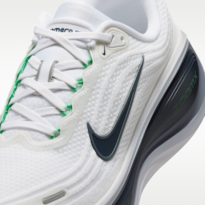 Nike Vomero Plus Erkek Yol Koşu Ayakkabısı görsel 7