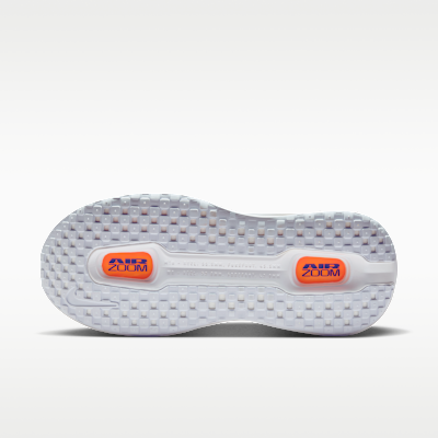 Nike Vomero Premium Erkek Yol Koşu Ayakkabısı görsel 2