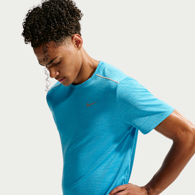 Nike Miler Dri-FIT Kısa Kollu Erkek Koşu Üstü