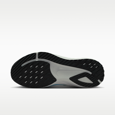 Nike Quest 7 Erkek Yol Koşu Ayakkabısı görsel 2