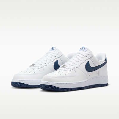รองเท้าผู้ชาย Nike Air Force 1 '07