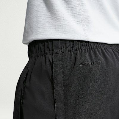 Nike Tech Helios Dri-FIT Erkek Şortu görsel 6
