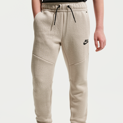 Nike Sportswear Tech Fleece Older Kids' Joggers