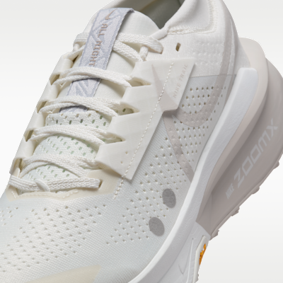 รองเท้าวิ่งเทรลผู้ชาย Nike Zegama 2