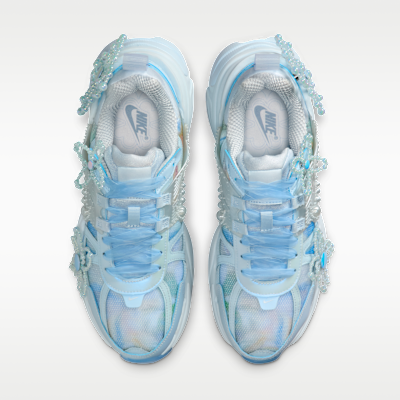 Nike V2K Run 女款藝術家系列女鞋