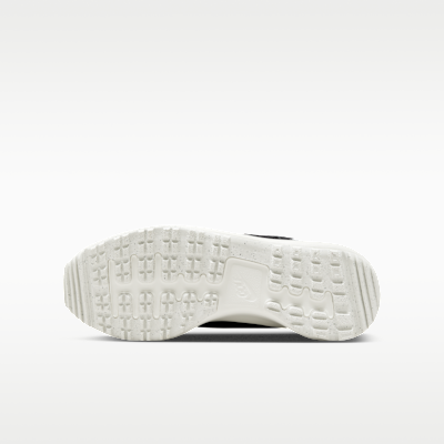 Nike Roshe 2 G Jr. Little/Big Kids' Golf Shoes