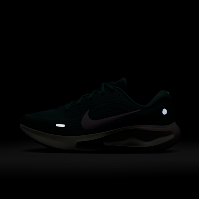 รองเท้าวิ่งโร้ดรันนิ่งผู้หญิง Nike Journey Run