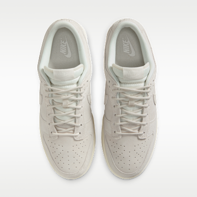 รองเท้าผู้ชาย Nike Dunk Low Retro SE