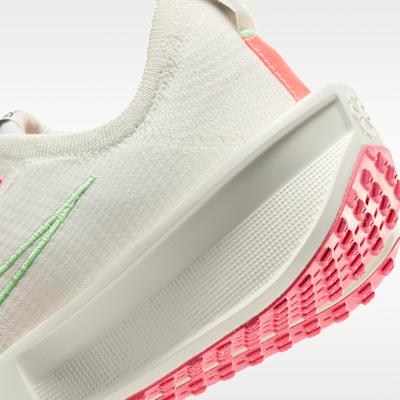 Nike Interact Run Women's Road Running Shoes