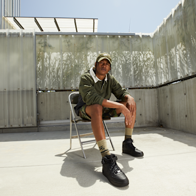 ナイキ エア フォース 1 MID ‘07 メンズシューズ