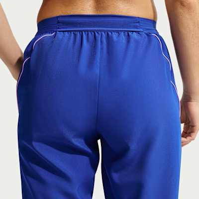 Nike Swoosh Dri-FIT Kadın Koşu Eşofman Altı görsel 3