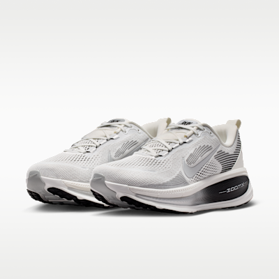 Nike Vomero 18 Erkek Yol Koşu Ayakkabısı görsel 5