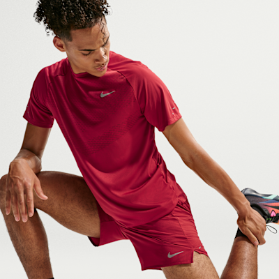 Nike Stride Dri-FIT 18 cm Slip Astarlı Erkek Koşu Şortu görsel 4