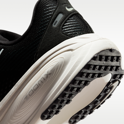 Nike Vomero 18 Women's Road Running Shoes (Extra Wide)