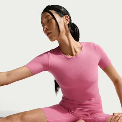 Nike Zenvy Dri-FIT Kısa Kollu Kadın Üstü görsel 3