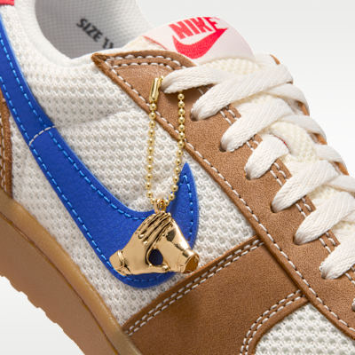 รองเท้าผู้ชาย Nike Field General