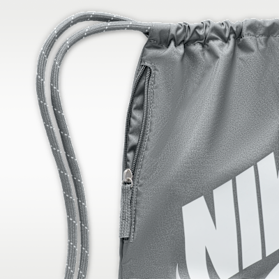 Sacca con laccetti Nike Heritage (13 l)