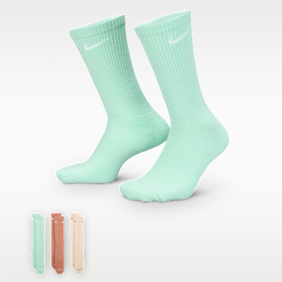 Nike Everyday Plus Cushioned Training Crew Socks (3 Pairs)