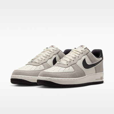 Nike Air Force 1 '07 LV8 Men's Shoes