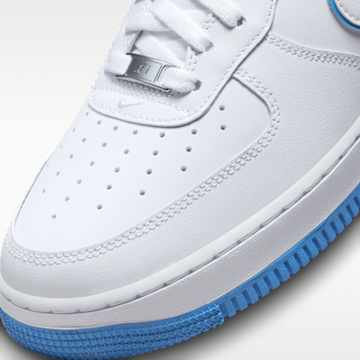 รองเท้าผู้ชาย Nike Air Force 1 '07