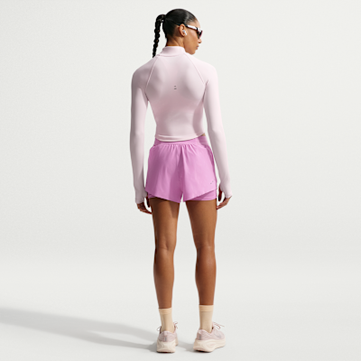 Nike Swift Dri-FIT Normal Belli 2'si 1 Arada Kadın Koşu Şortu görsel 5