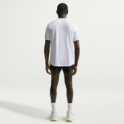 Nike Stride Dri-FIT ADV Kısa Kollu Erkek Koşu Üstü görsel 5