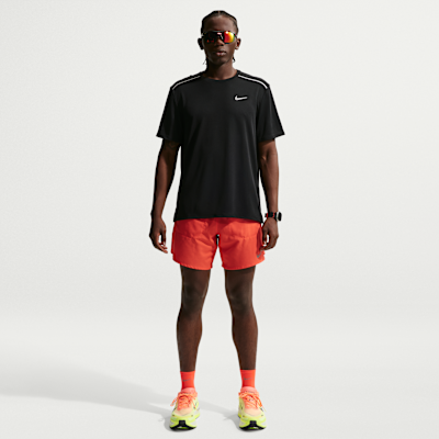 Nike Miler Dri-FIT Kısa Kollu Erkek Koşu Üstü görsel 4