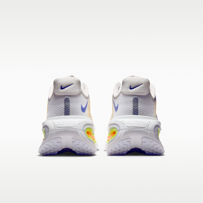 Nike Vomero Premium Erkek Yol Koşu Ayakkabısı görsel 6