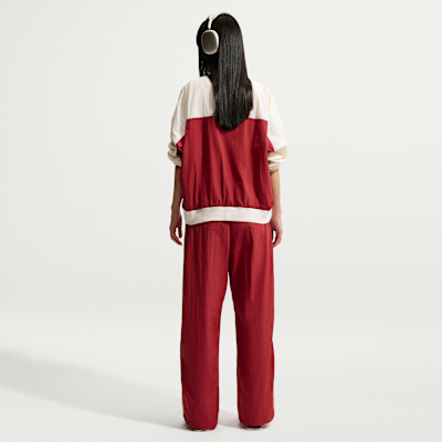 Nike Sportswear Women's Loose High-Waisted Parachute Pants