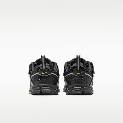 Tenis para bebé e infantil Nike Vomero 5