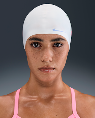 Женская кепка Nike Swim Silicone Cap