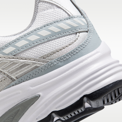 รองเท้าผู้หญิง Nike Initiator