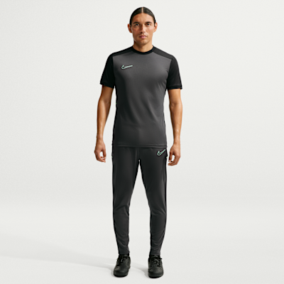 Nike Academy Dri-FIT Kısa Kollu Erkek Futbol Üstü görsel 4