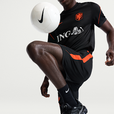 Nike Hollanda Strike Nike Dri-FIT Örgü Erkek Futbol Şortu görsel 4