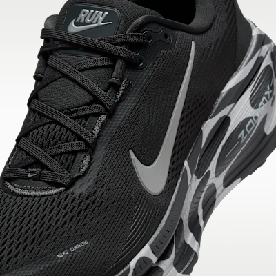 Nike Vomero 18 Erkek Yol Koşu Ayakkabısı