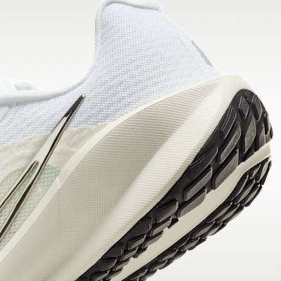 Nike Downshifter 13 Women's Road Running Shoes