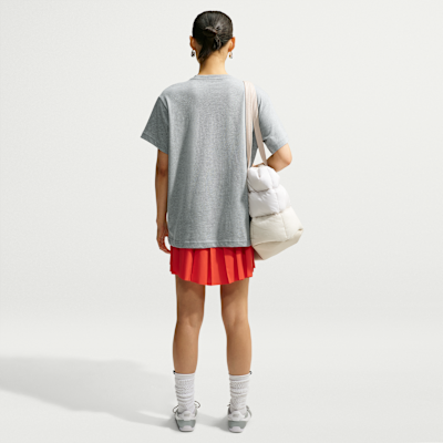 Nike Sportswear Classic Bol Kadın Tişörtü görsel 5