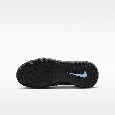 Nike Jr. Phantom 6 High Academy Older Kids' Turf Football Shoes