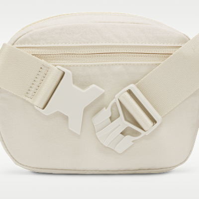 กระเป๋าพาดลำตัว Nike Aura (2 ล.)