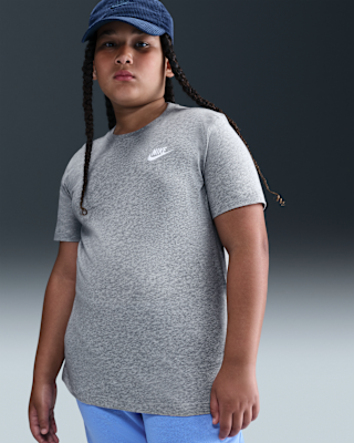 Детская футболка Nike Sportswear Big Kids' (Extended Size)