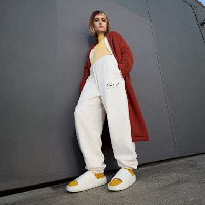 Nike Calm Women's Slides